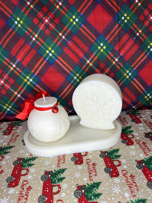 Candela Natalizia in Cera di Soia - Palla e Globo Invernale