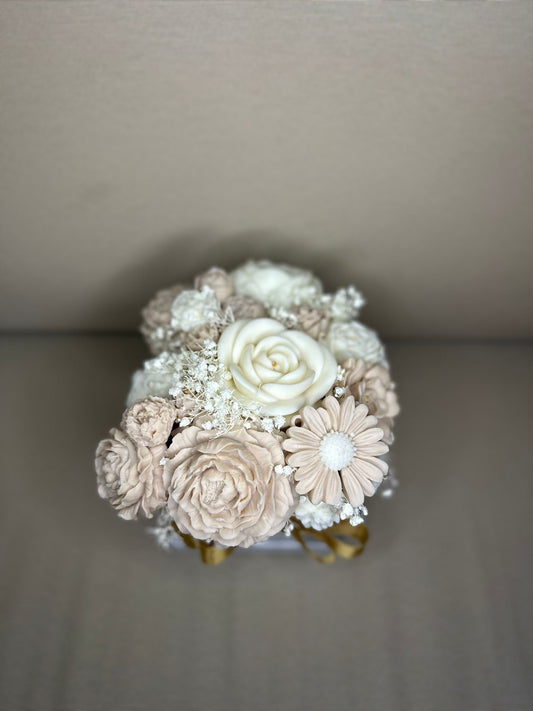 Flower Box Scultorea – Candela Artigianale in Cera di Soia