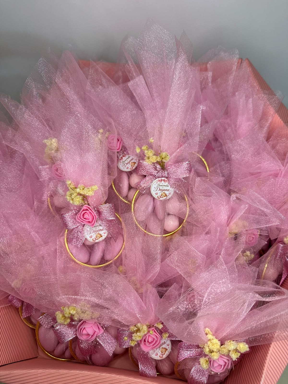 Bomboniera Nascita Elegance – Cerchio Oro con Confetti Personalizzati
